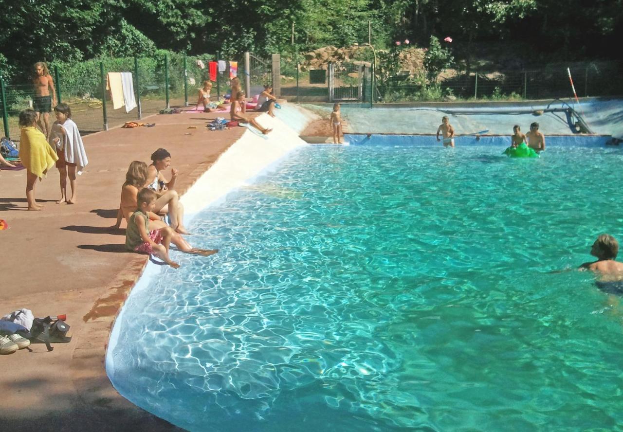 Camping Le P'Tit Bonheur Escaro Buitenkant foto