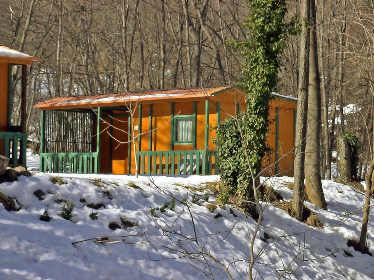 Camping Le P'Tit Bonheur Escaro Buitenkant foto