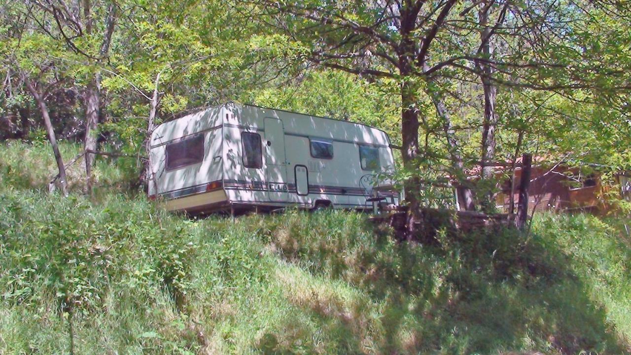Camping Le P'Tit Bonheur Escaro Buitenkant foto